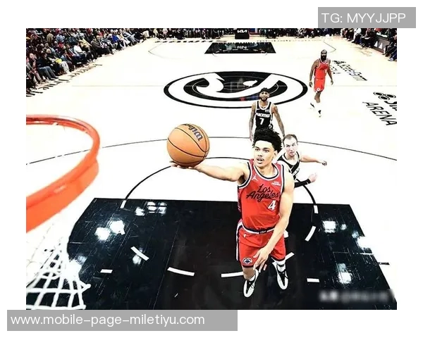 莱昂纳德谈球队表现：第四节领先优势被追平需加强改进