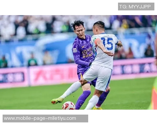 韩国裁判金希坤执法英博对海港日本裁判高崎航地主哨申花比赛